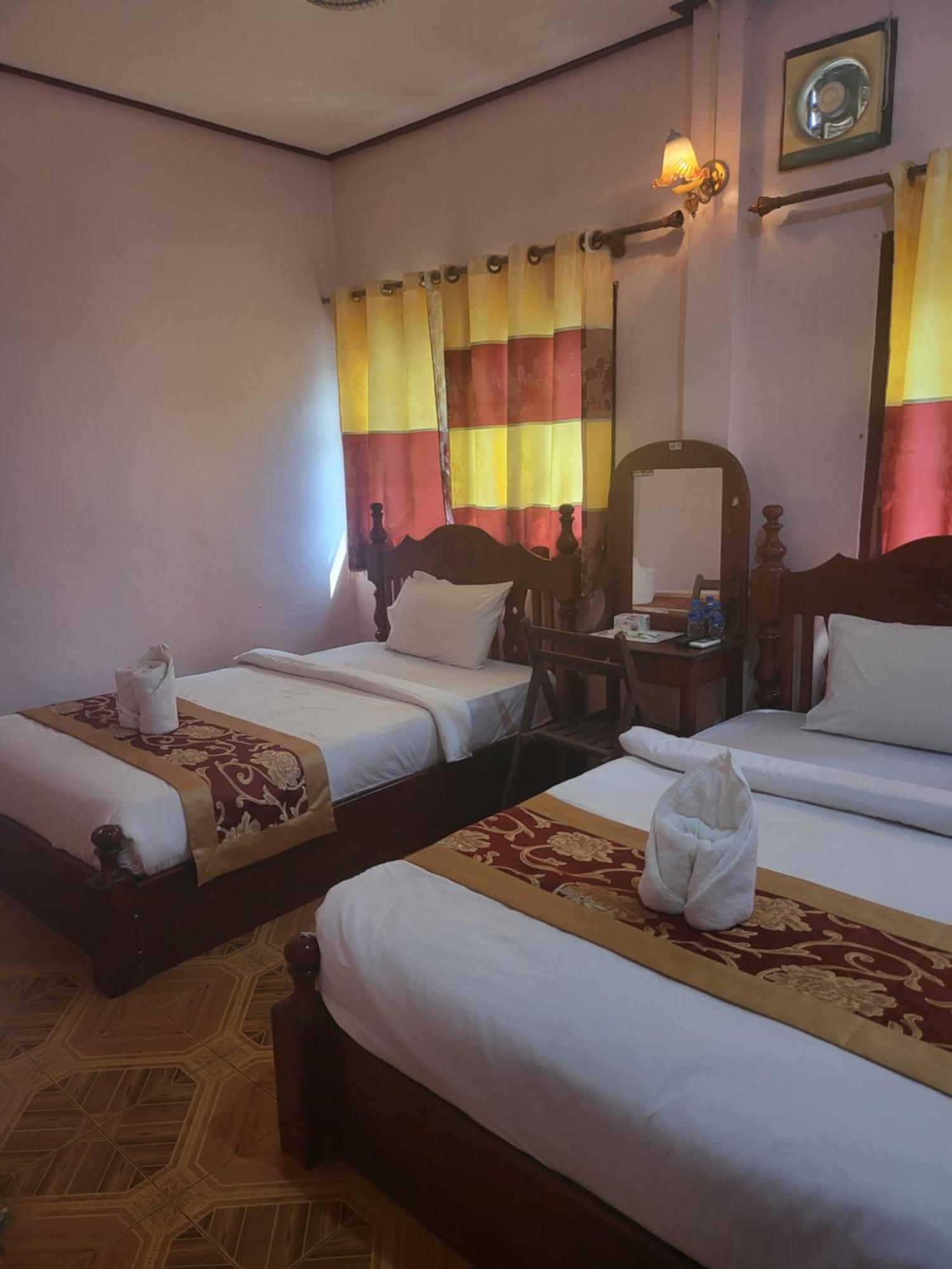 Vang Vieng Chanthala Hotel 1 Экстерьер фото