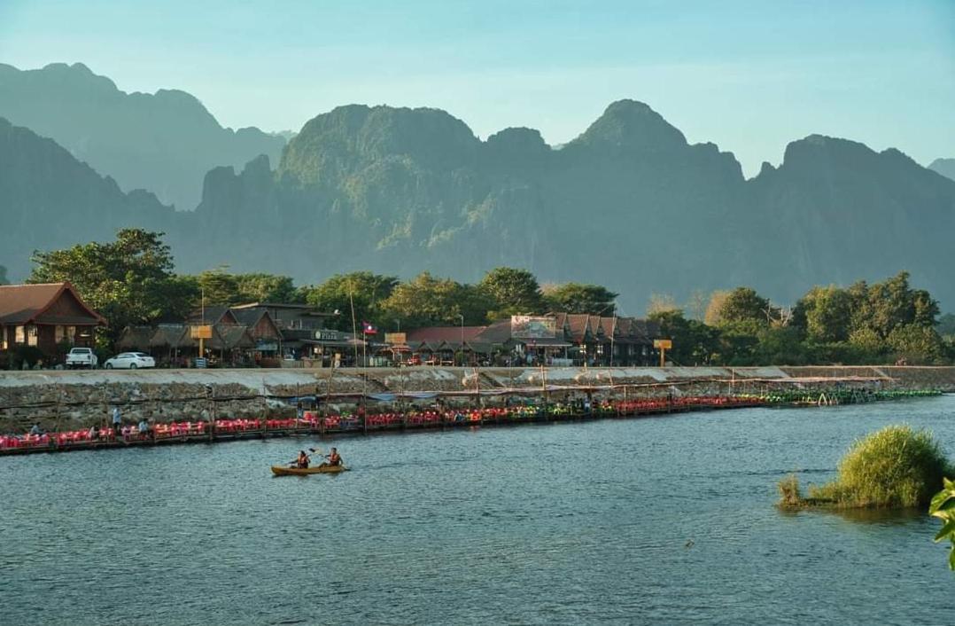 Vang Vieng Chanthala Hotel 1 Экстерьер фото