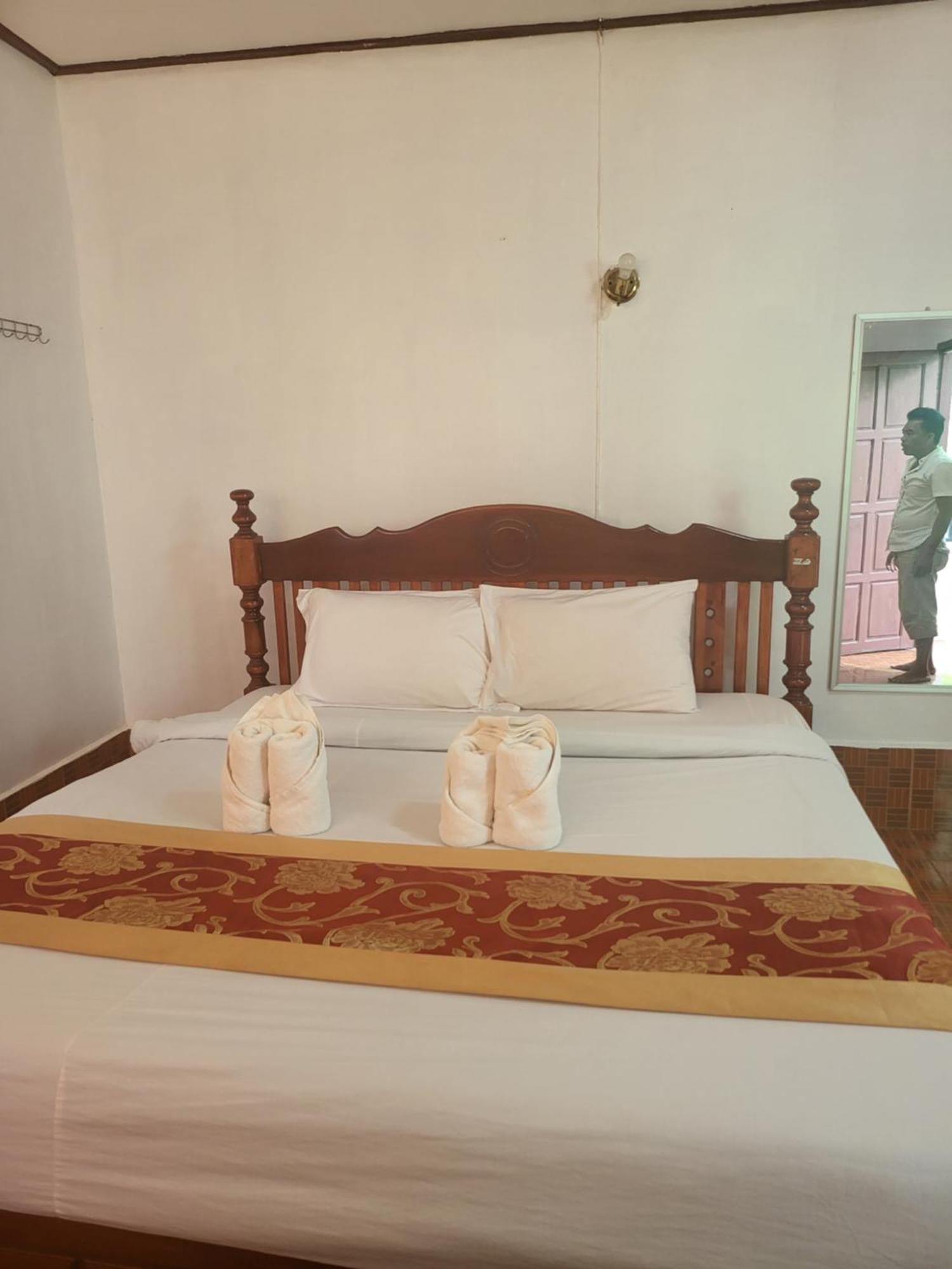 Vang Vieng Chanthala Hotel 1 Экстерьер фото